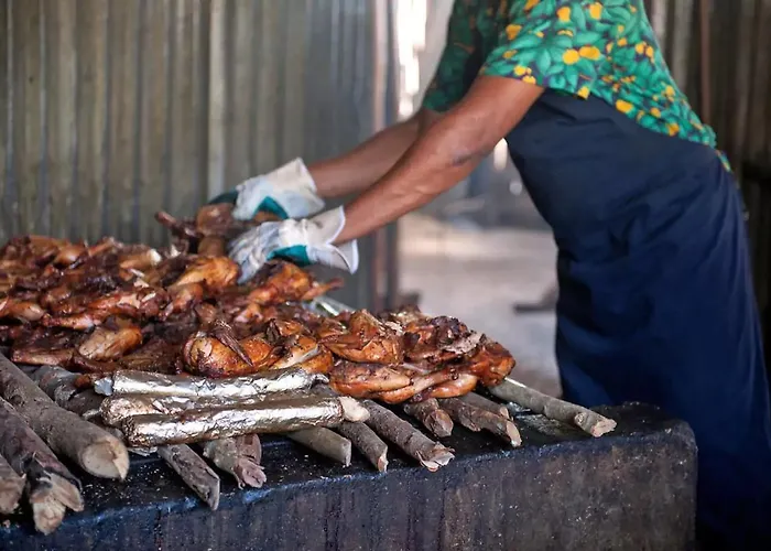 Hospitality Expert Cb4: Pool, & Chef * Montego Bay